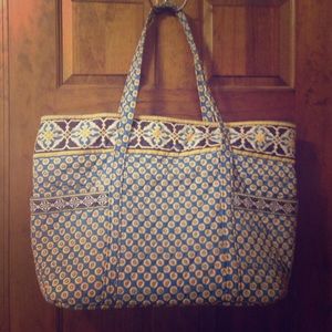 Vera Bradley Tote